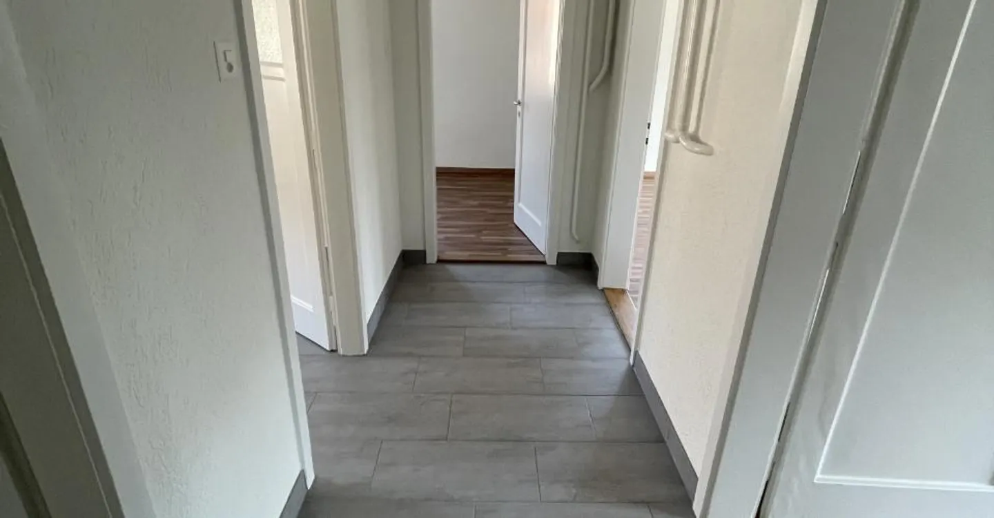 Charmantes Appartement mit Balkon - Foto 6 von 6