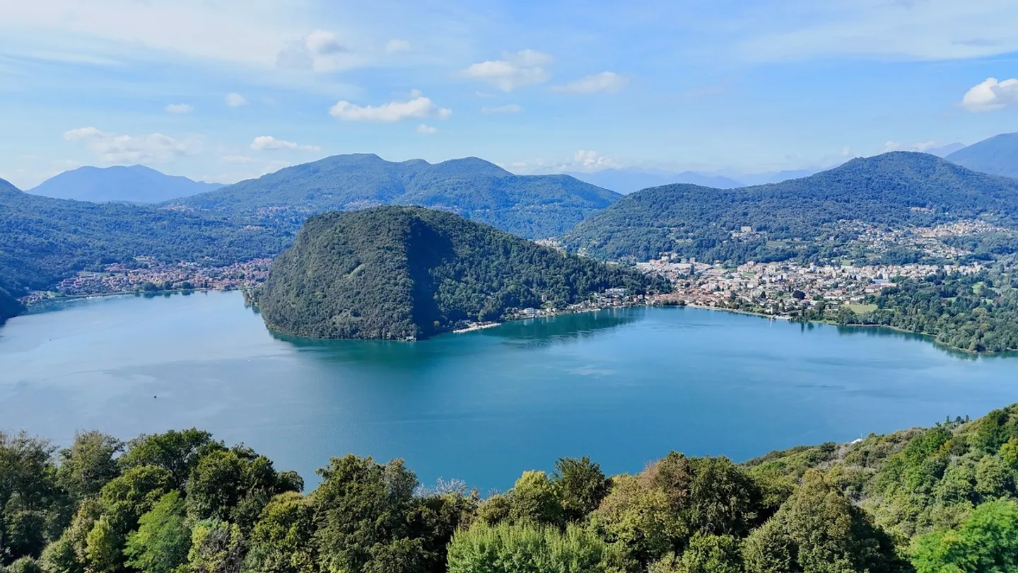 Spazioso Appartamento di Lusso con Giardino nel Resort Collina d'Oro - Foto 24 di 25