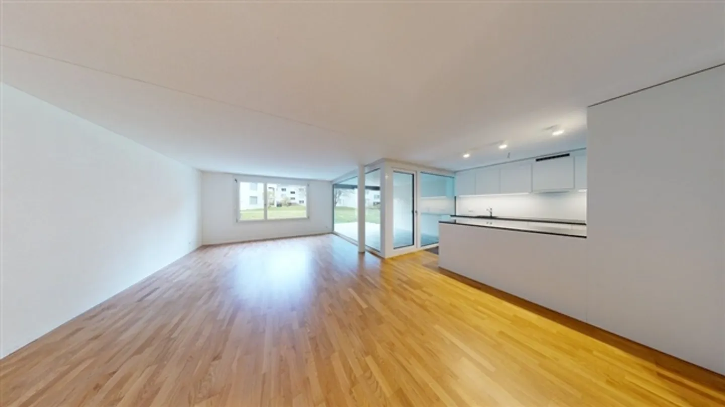 Apartment for rent - Photo 2 of 9