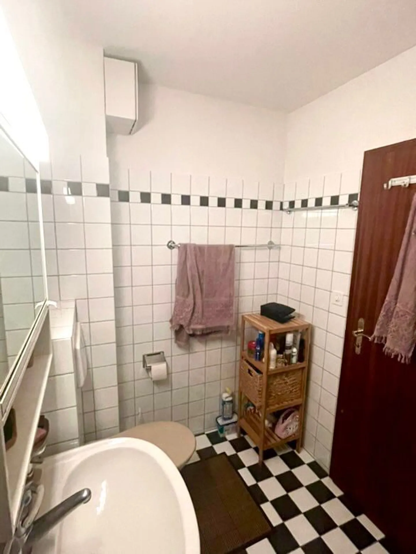 APPARTEMENT 1 PIÈCE À ST. GALLEN, MEUBLÉ, TEMPORAIRE - Photo 7 sur 8