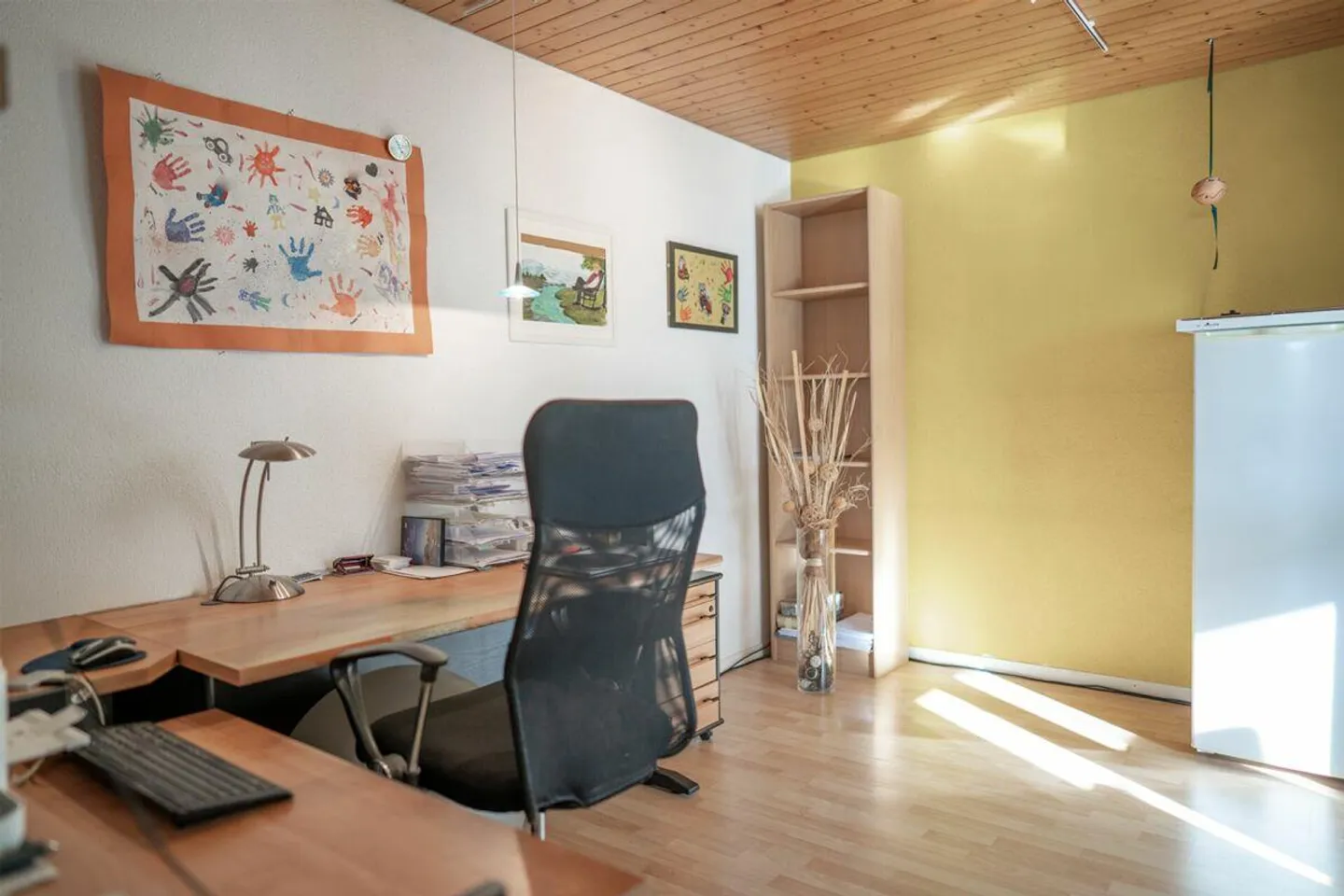 Cozy 4.5 Room Apartment in Hinwil - Photo 8 of 14