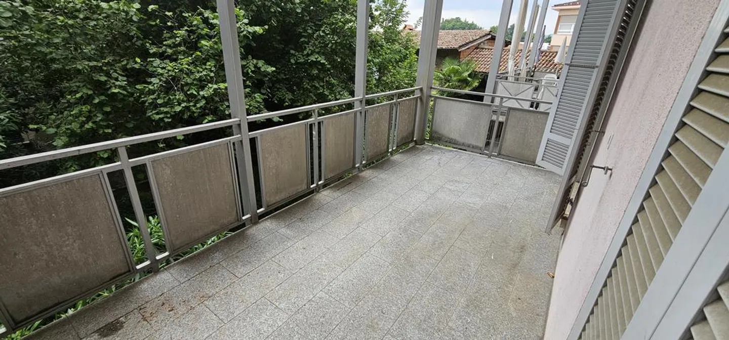 Wohnung mit 4,5 Zimmern und einer wunderschönen Aussicht - Foto 9 von 9