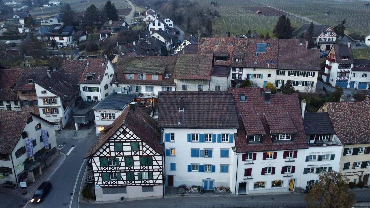 ZENTRAL MIT AUSBAUPOTENZIAL - Foto 3 von 10