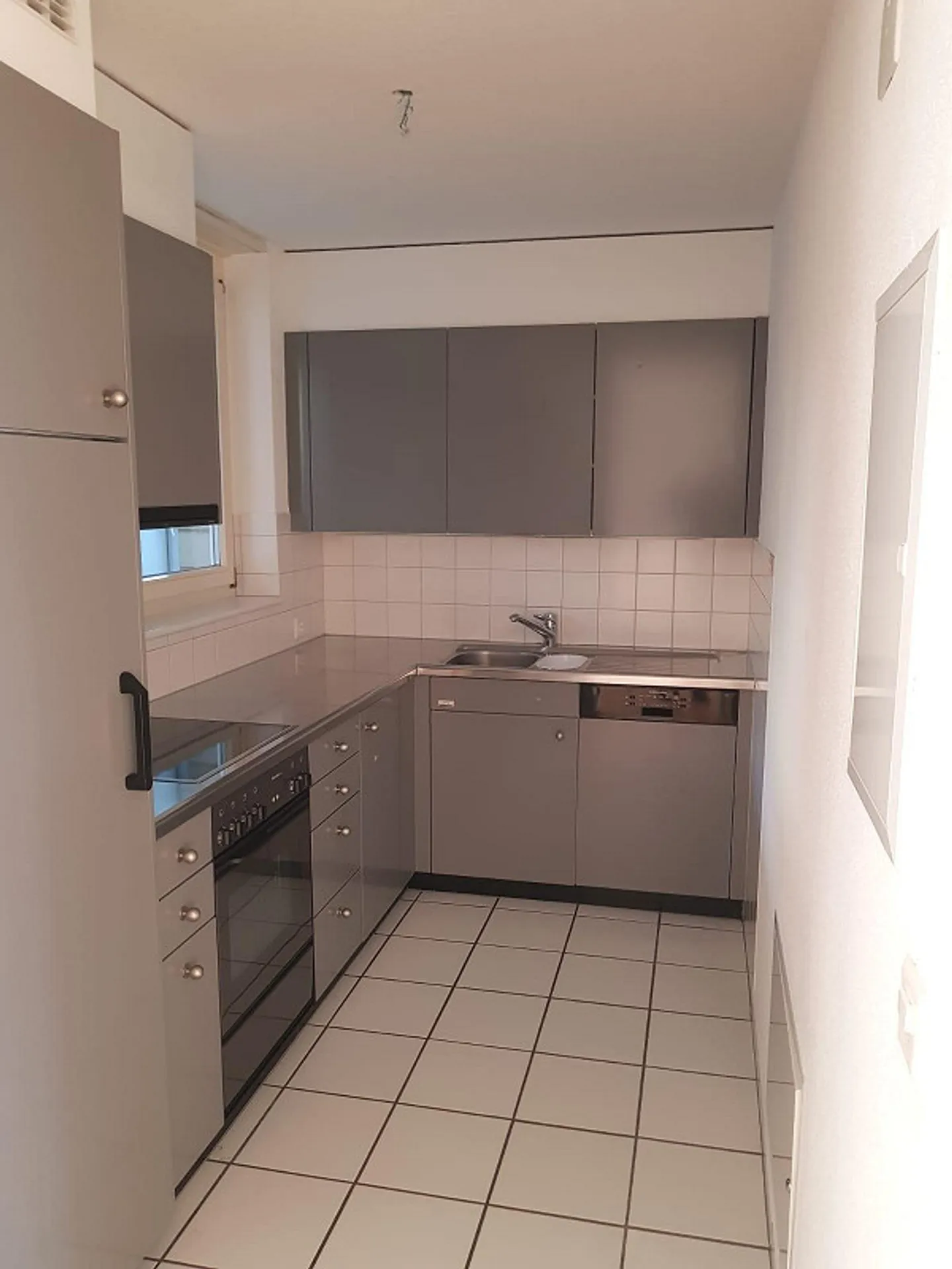 4.5 Room Apartment in Schaffhausen - Photo 2 of 7