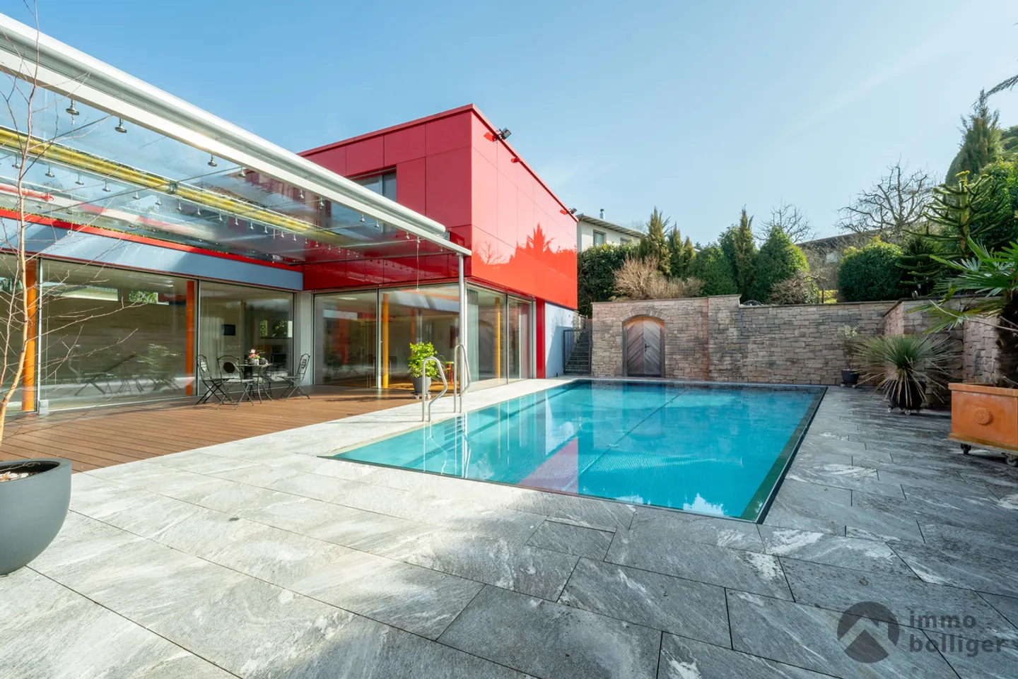 Aussergewöhnliches Einfamilienhaus - Foto 1 von 17