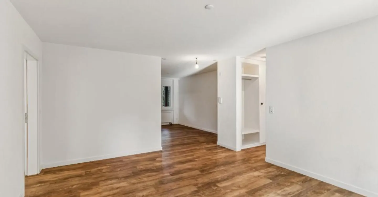 Familienfreundliche Wohnung im Grünen - Foto 4 von 13