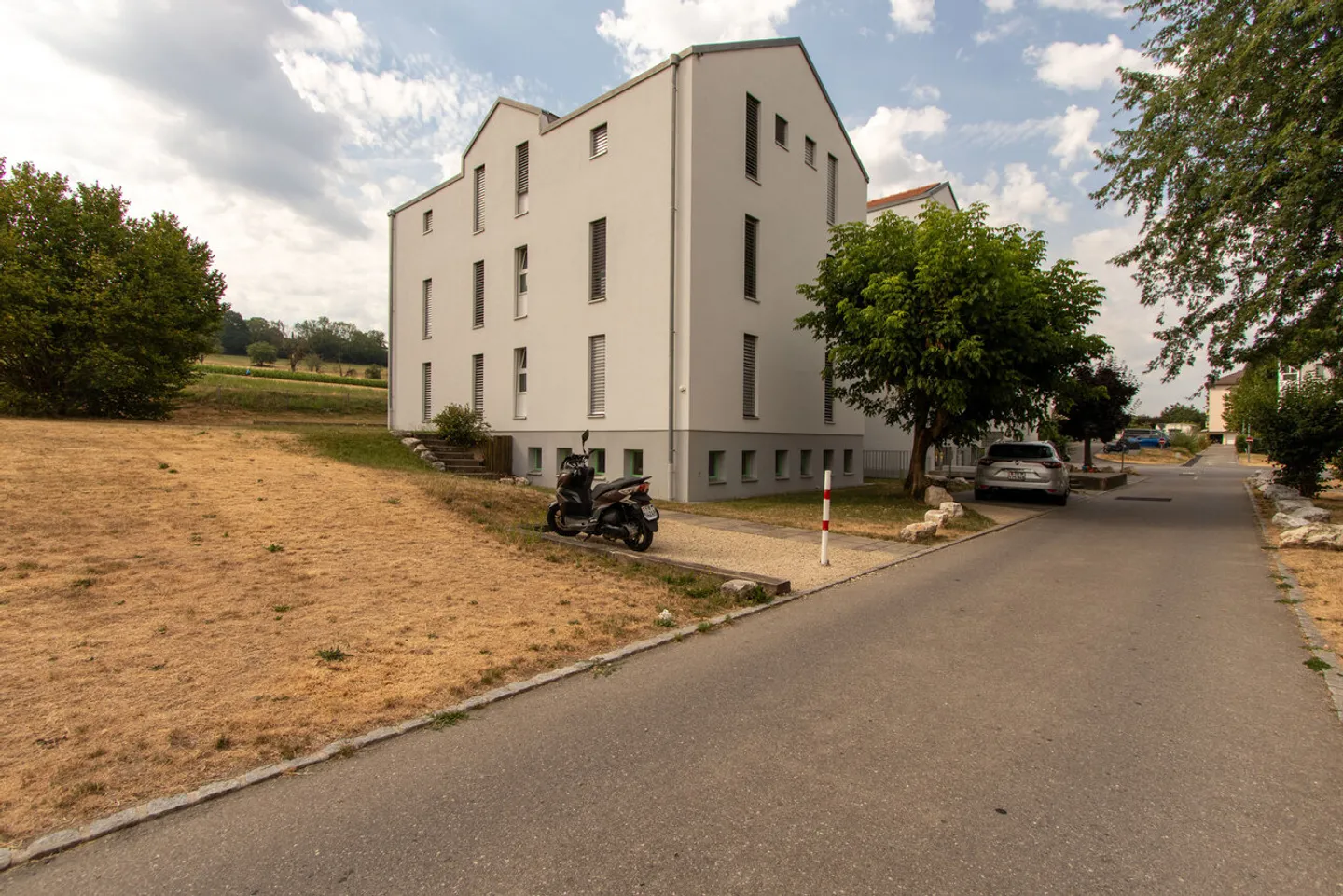 Studio in Domdidier nahe Bahnhof - Foto 1 von 7