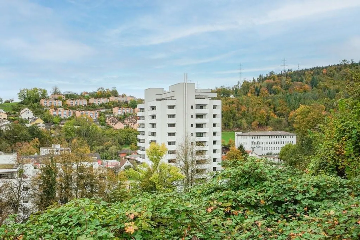 Una casa da rimanere - vivere modernamente a Liestal - Foto 1 di 12