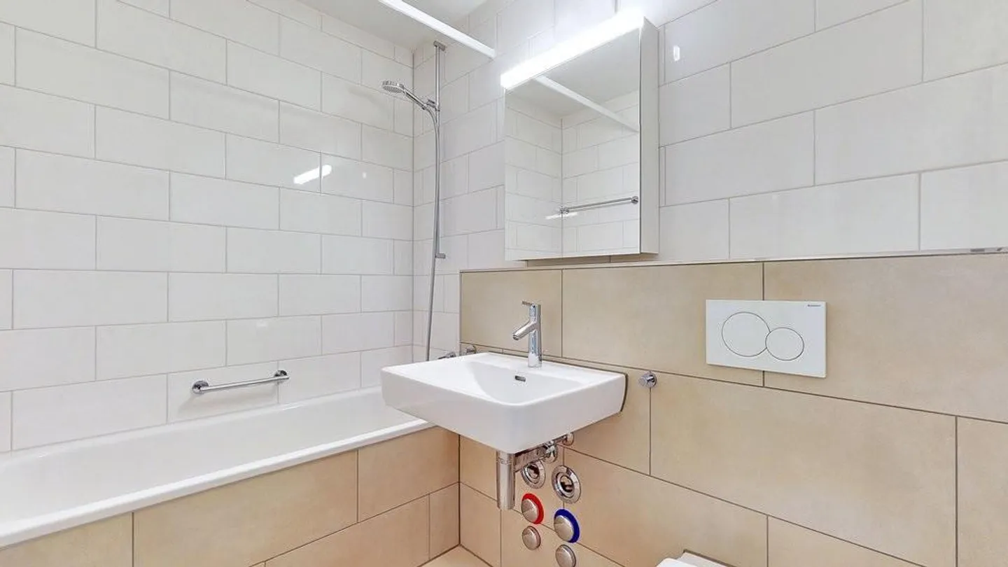 Una casa da rimanere - vivere modernamente a Liestal - Foto 6 di 12
