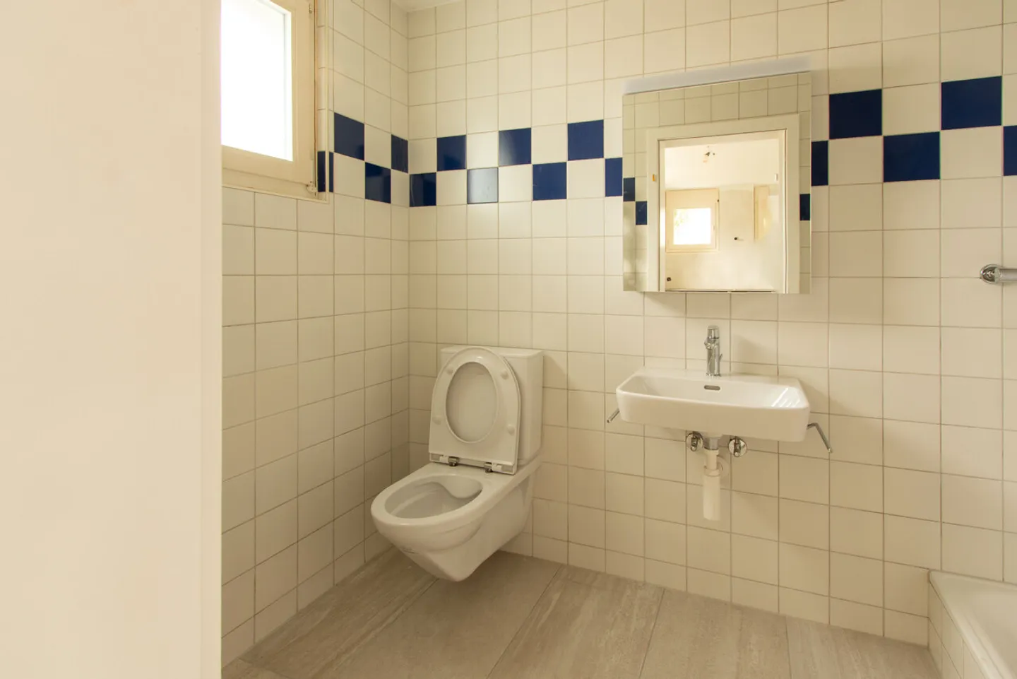 Studio in Domdidier nahe Bahnhof - Foto 6 von 7