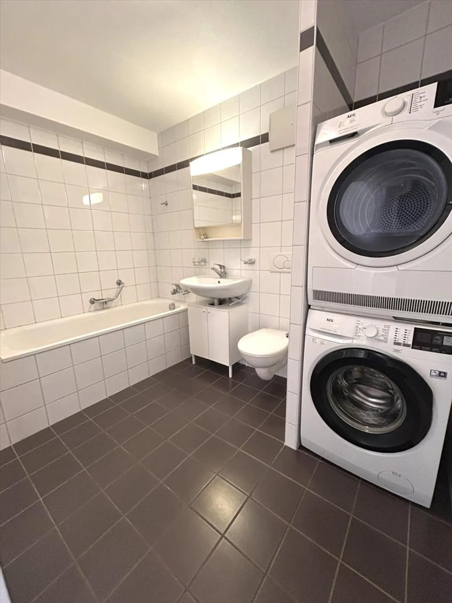 Apartment for rent - Photo 7 of 8