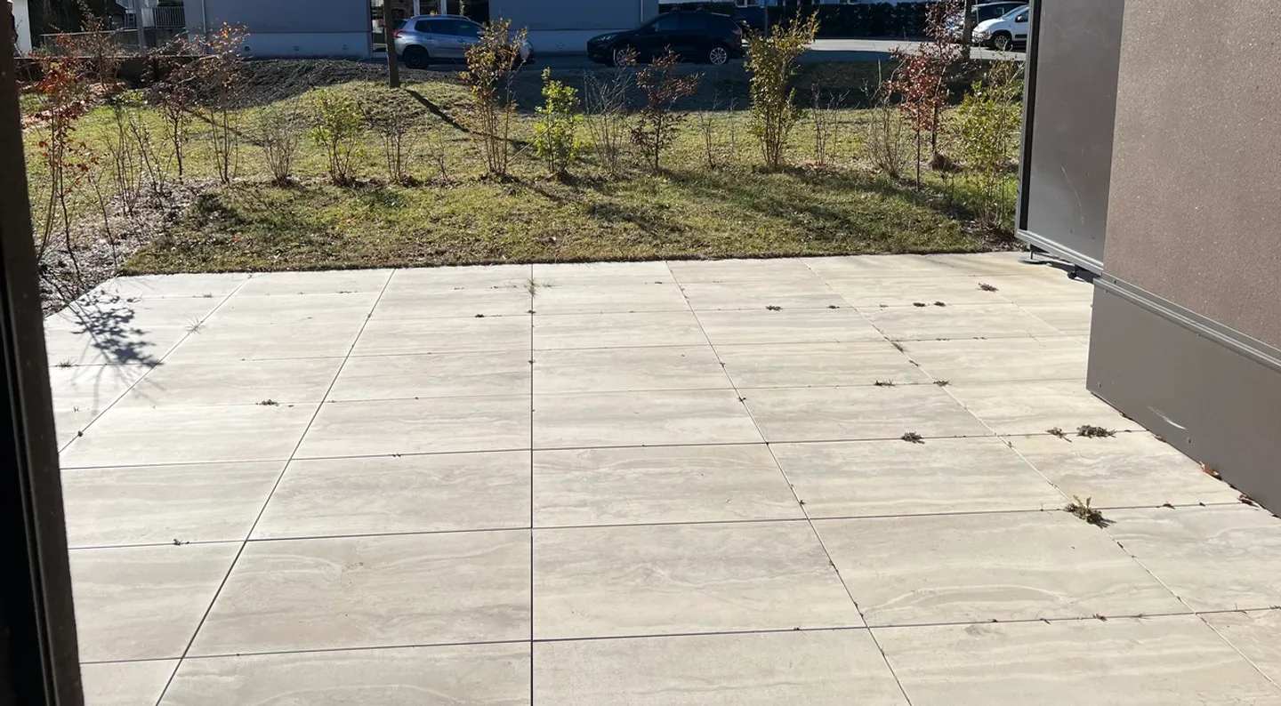 Appartement moderne avec terrasse - Photo 8 sur 8