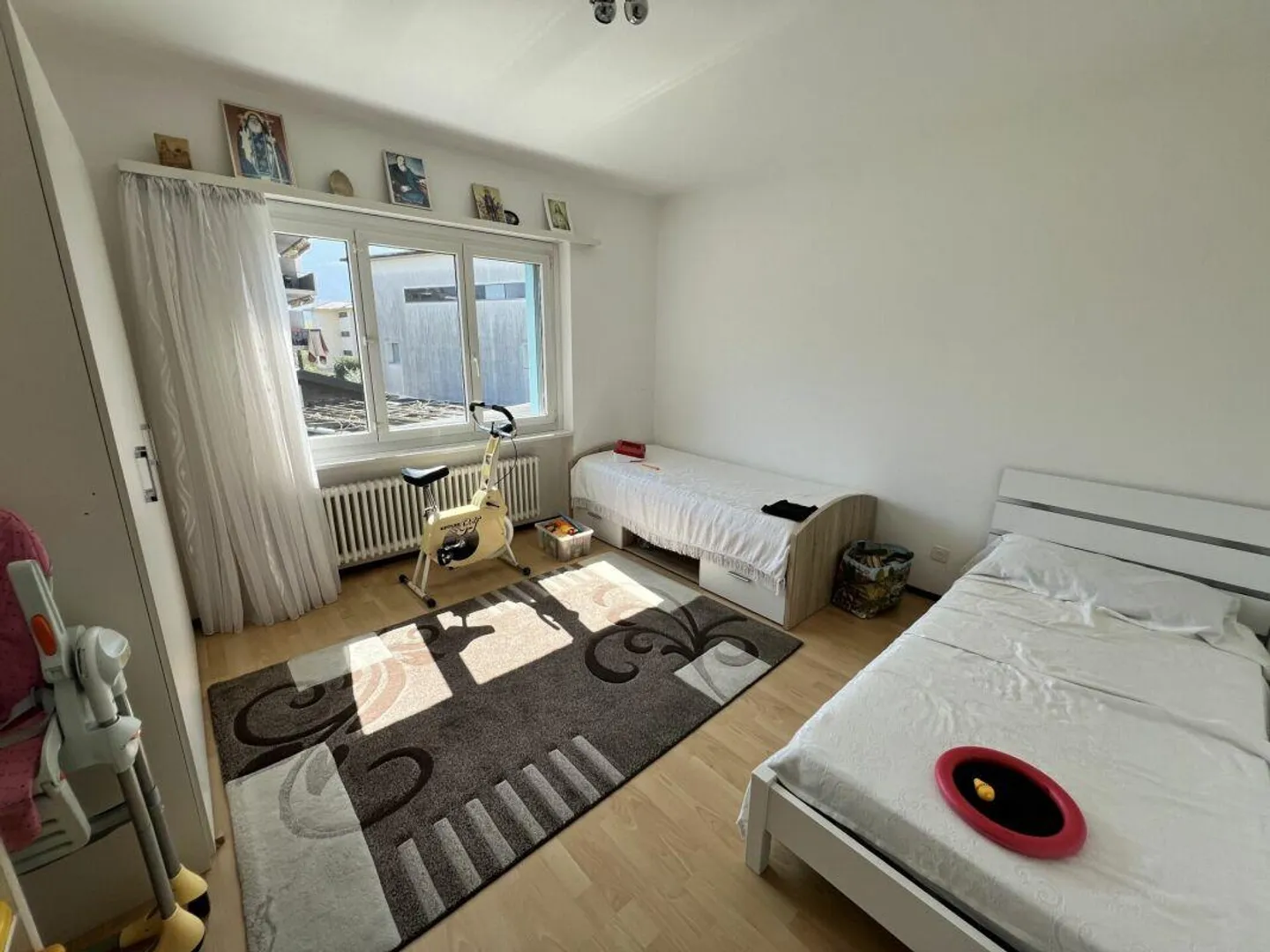 Casa Bifamiliare di 2.5+5.5 locali con terreno - Foto 8 di 17