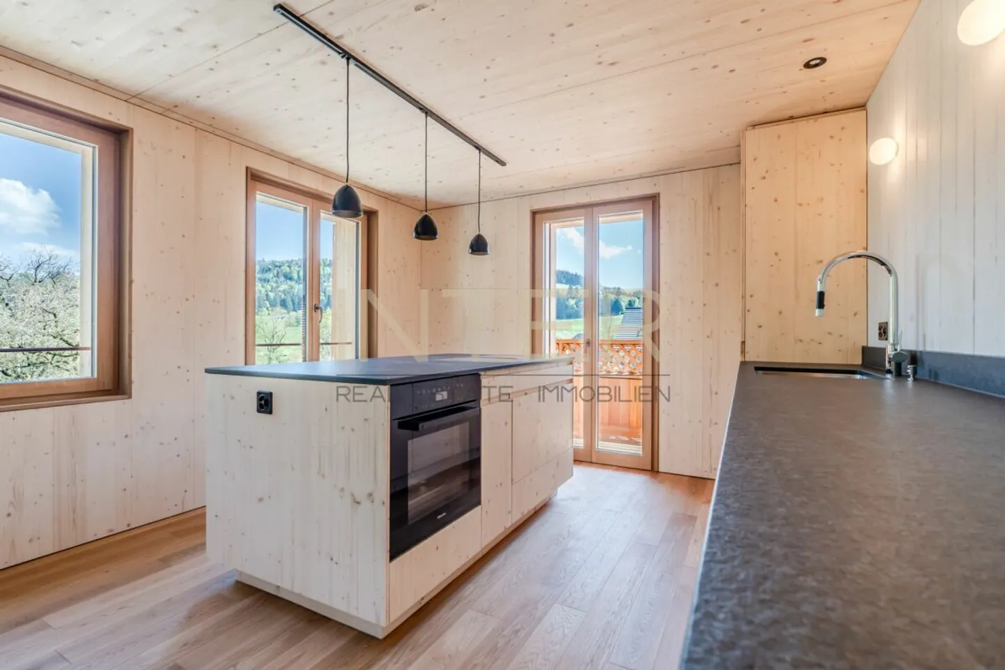 Exklusive 3.5-Zimmerwohnung in Risch - Foto 2 von 24