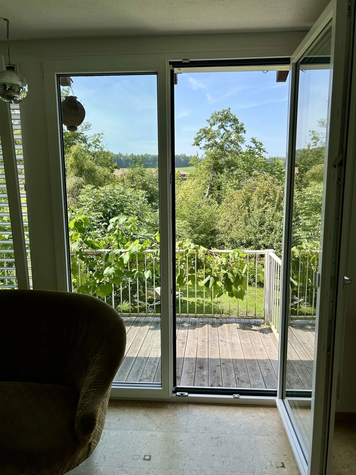 Maison de coin en rangée avec grand jardin, dans un emplacement sud dégagé - Photo 4 sur 12