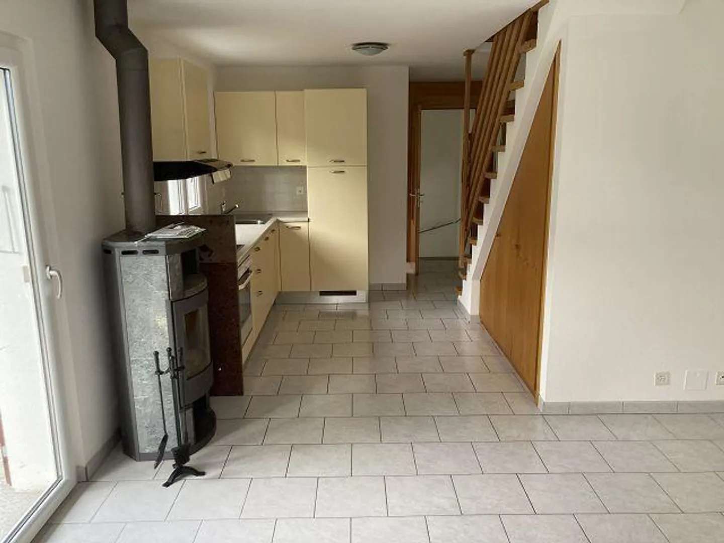 casa di 4 locali con garage - Foto 5 di 23