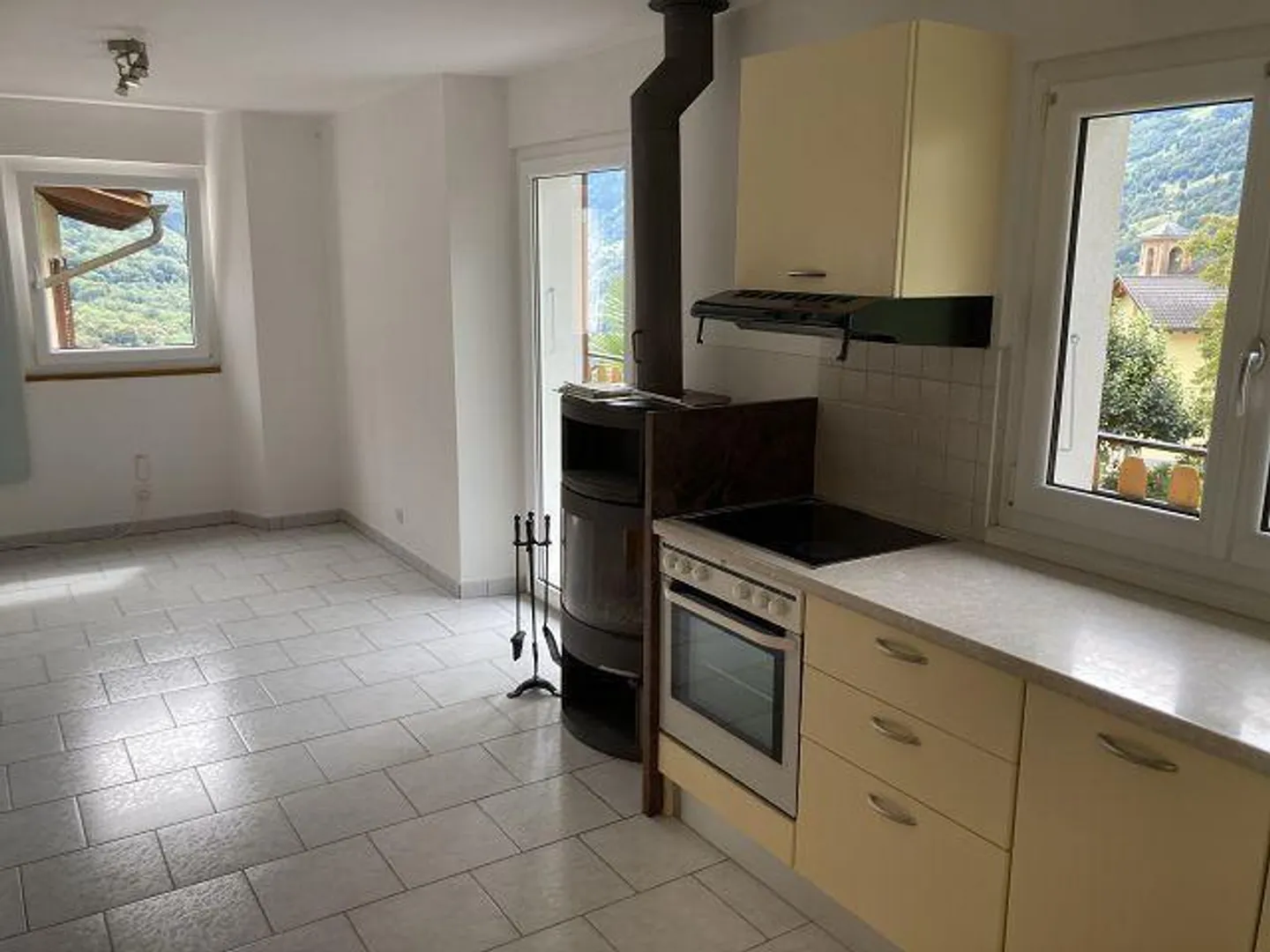 casa di 4 locali con garage - Foto 7 di 23