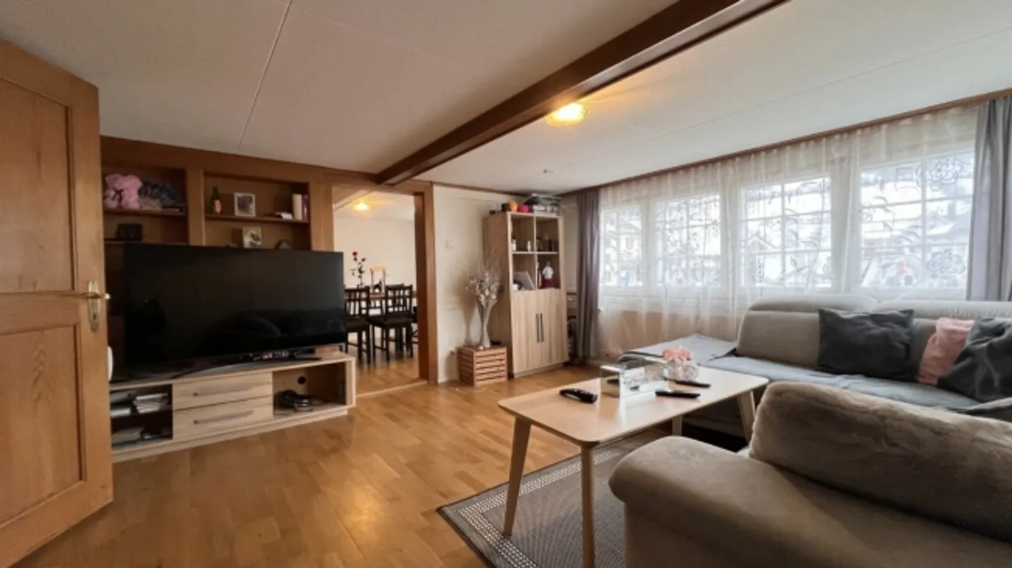 PRICE BARGAIN WITH LOTS OF SPACE - Photo 1 of 9