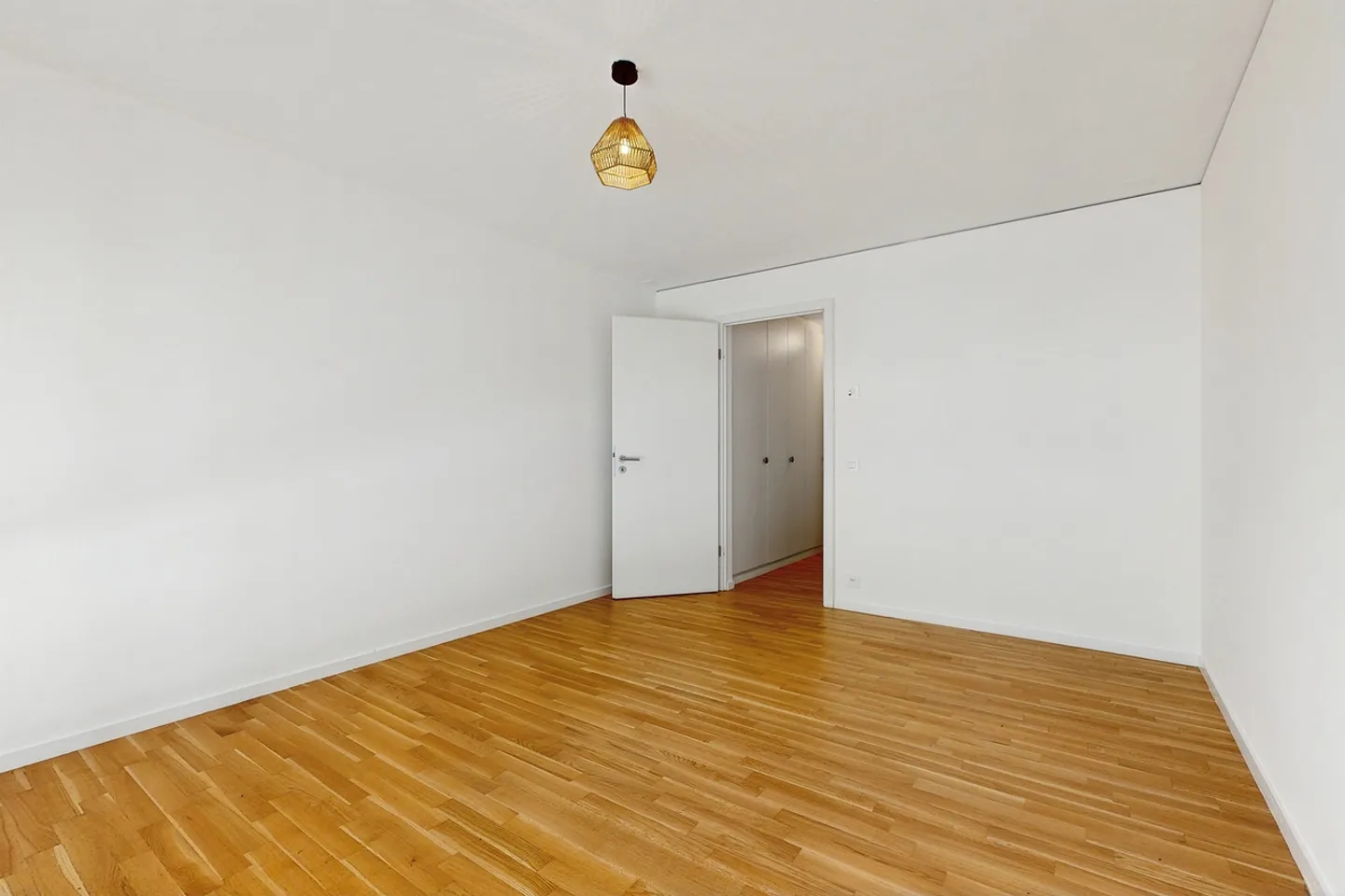 Beautiful apartment with terrace! - Photo 7 of 10