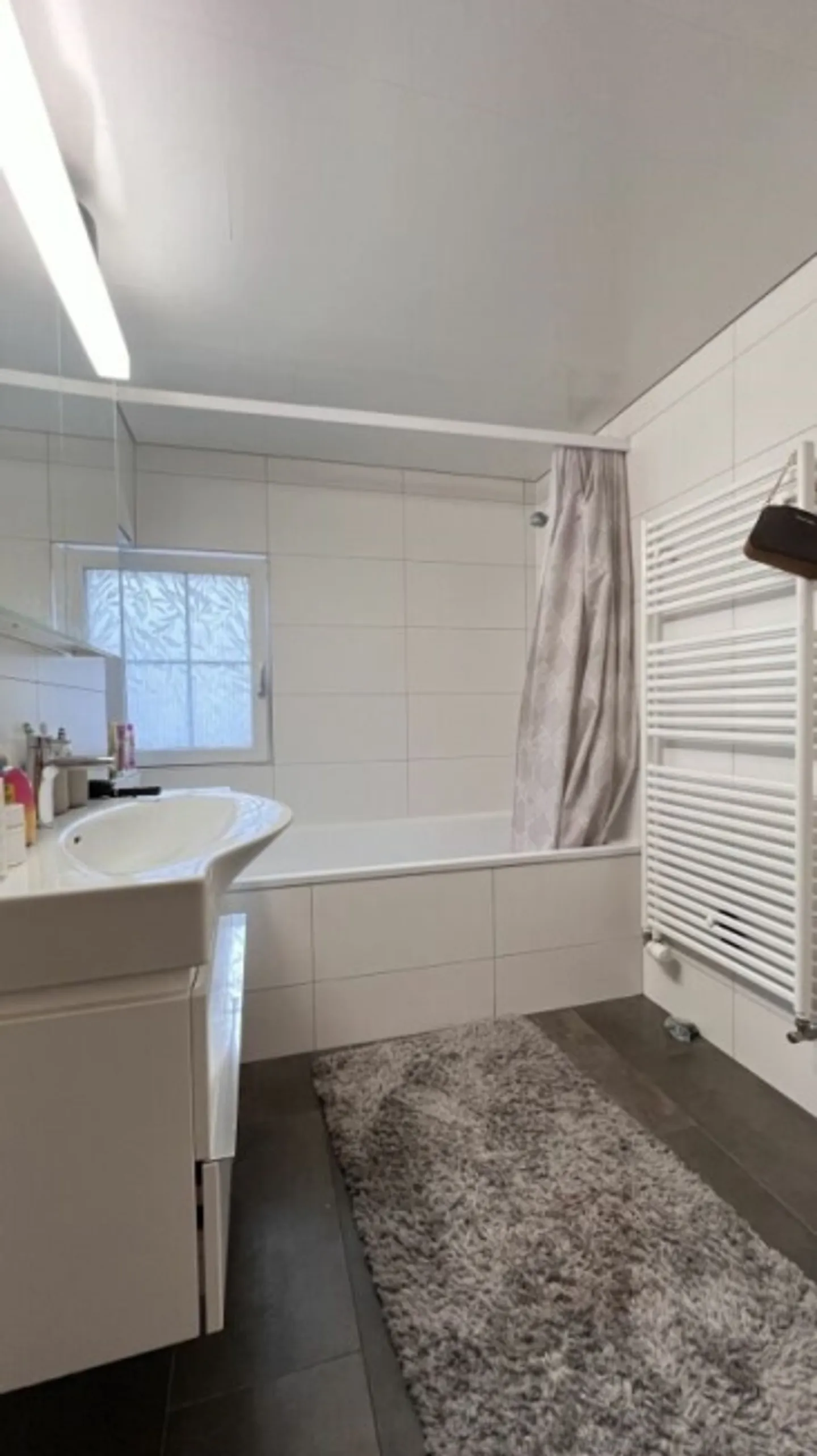 PRICE BARGAIN WITH LOTS OF SPACE - Photo 5 of 9