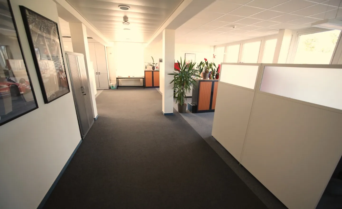 Büros - Stadtzentrum - Foto 1 von 10