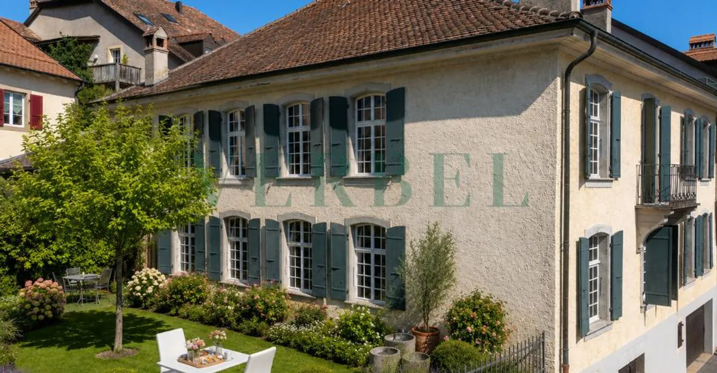 Charmante Maison de Maître à Orbe - Photo 1 sur 12