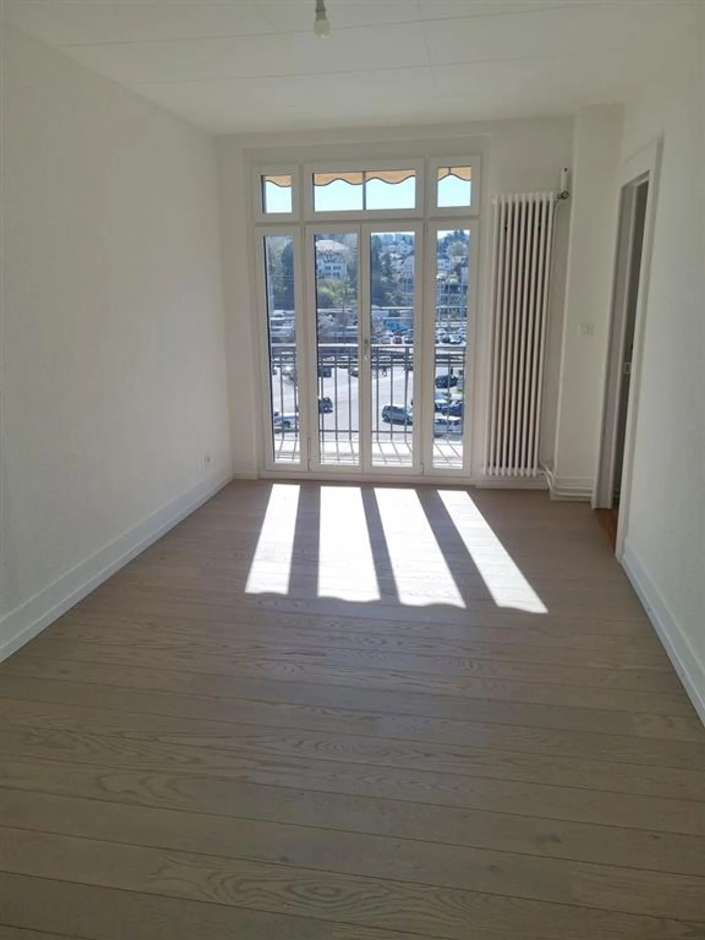 Charming 3-Room Apartment - Photo 3 of 10
