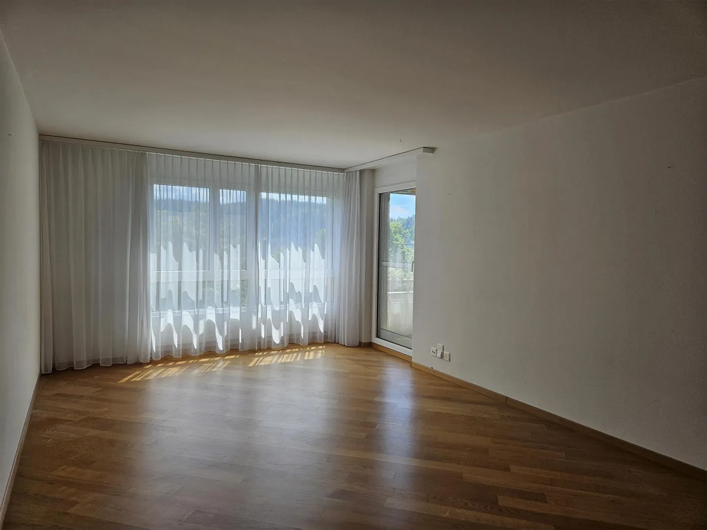 Living with a View – Attractive 4.5-Room Apartment in Hinterkappelen - Photo 9 of 20