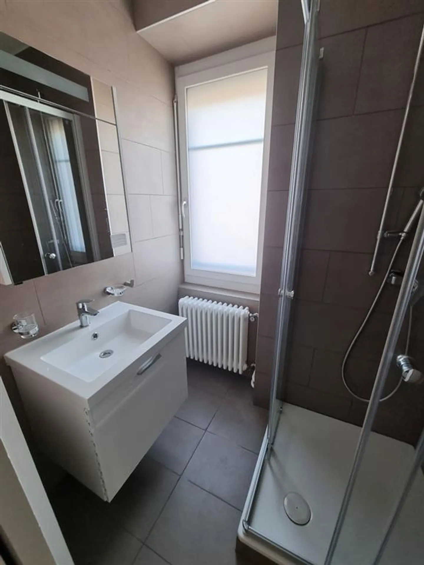 Charming 3-Room Apartment - Photo 7 of 10