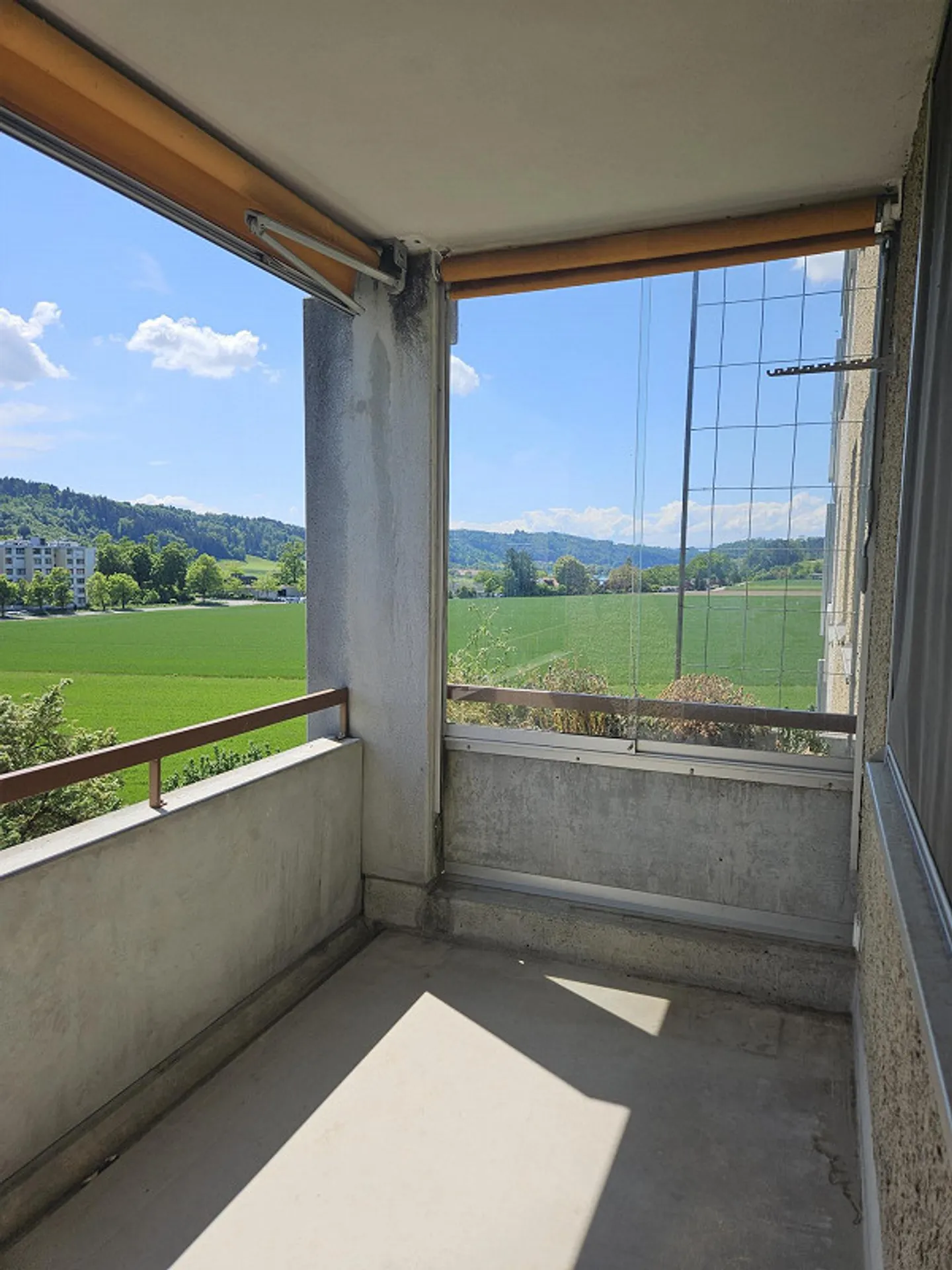Living with a View – Attractive 4.5-Room Apartment in Hinterkappelen - Photo 17 of 20