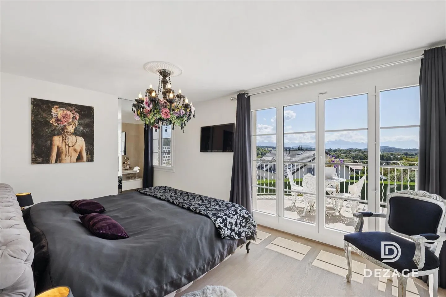 Villa familiare spaziosa e tranquilla con vista sulle Alpi, piscina e area benessere - Foto 7 di 13