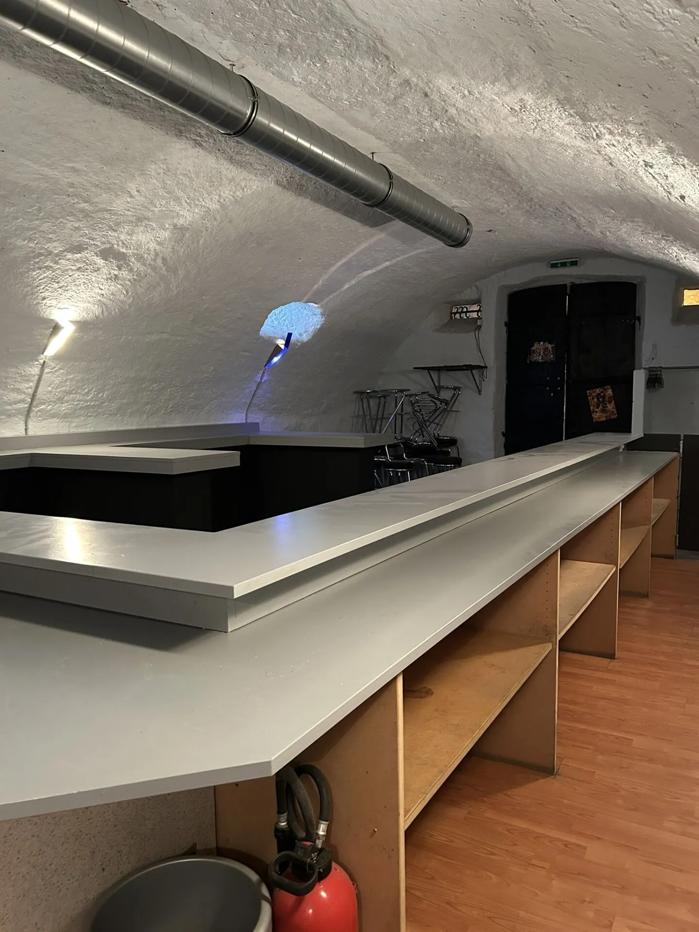 Vaulted cellar in historic ambiance - ideal as commercial space, storage, hobby workshop or stylish bar - Photo 4 of 13