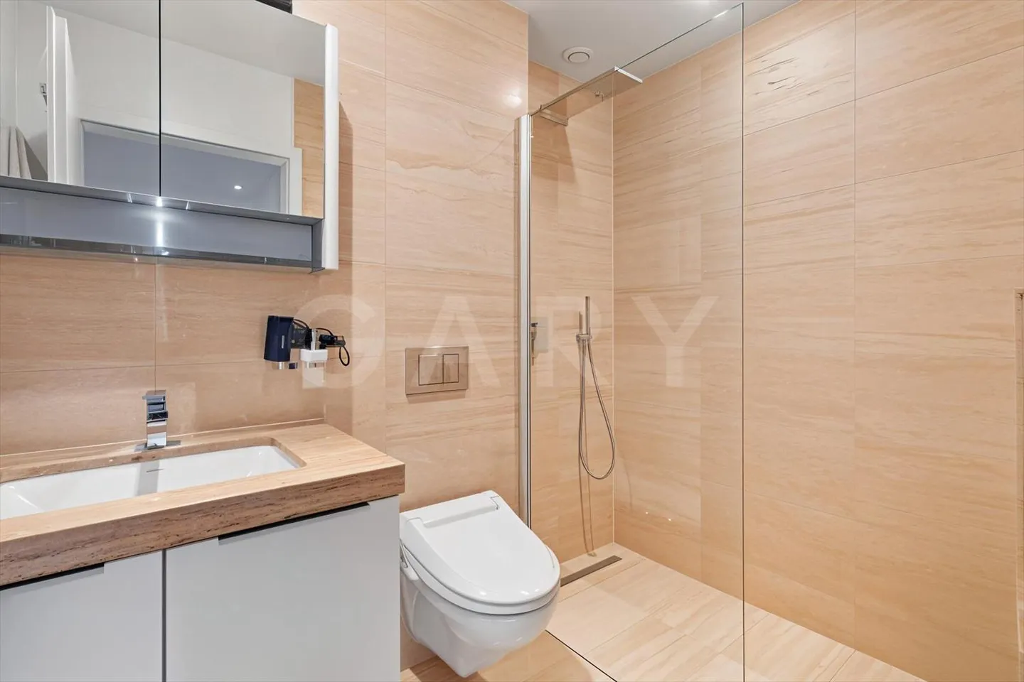 APPARTEMENT SPACIEUX 4 PIECES - Photo 7 sur 12