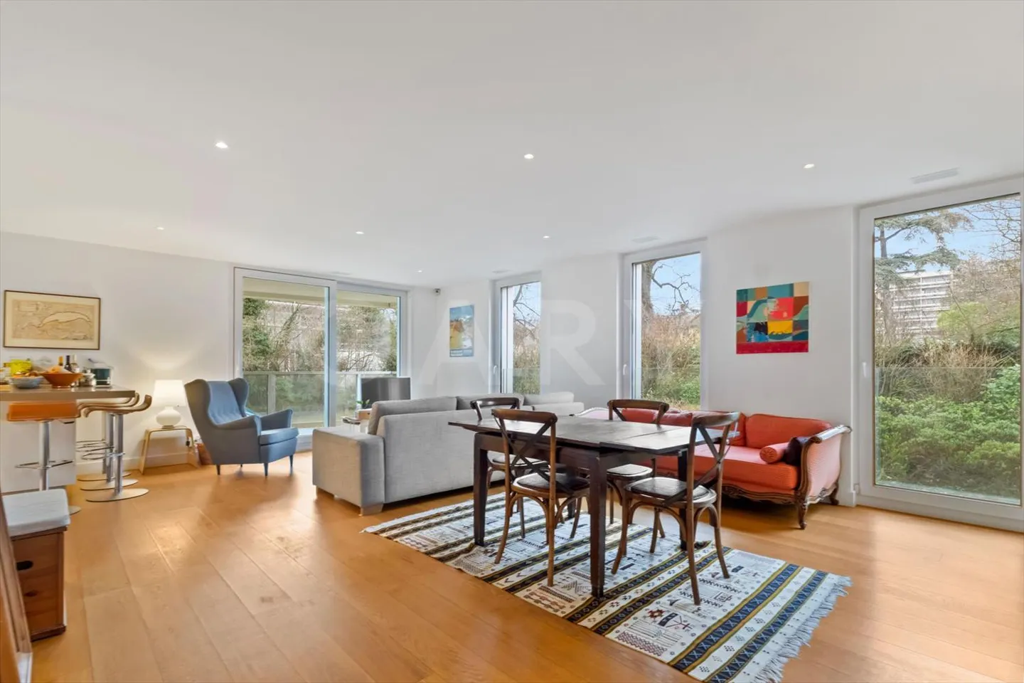 APPARTEMENT SPACIEUX 4 PIECES - Photo 2 sur 12