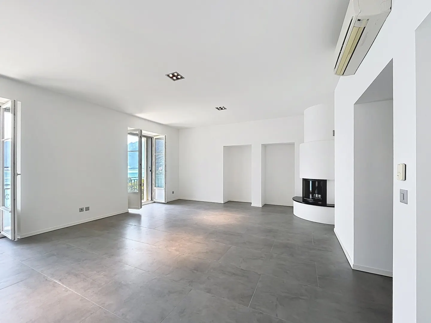 Appartement de Luxe avec Vue sur le Lac - Photo 4 sur 16