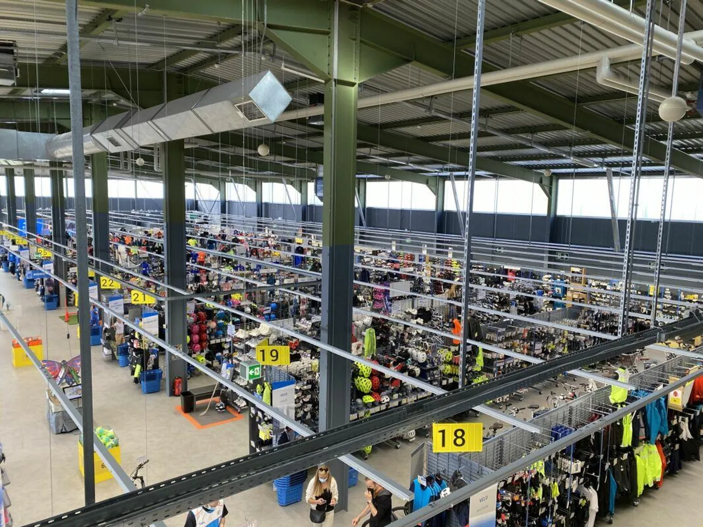 Attractive commercial space for rent - Photo 3 of 4