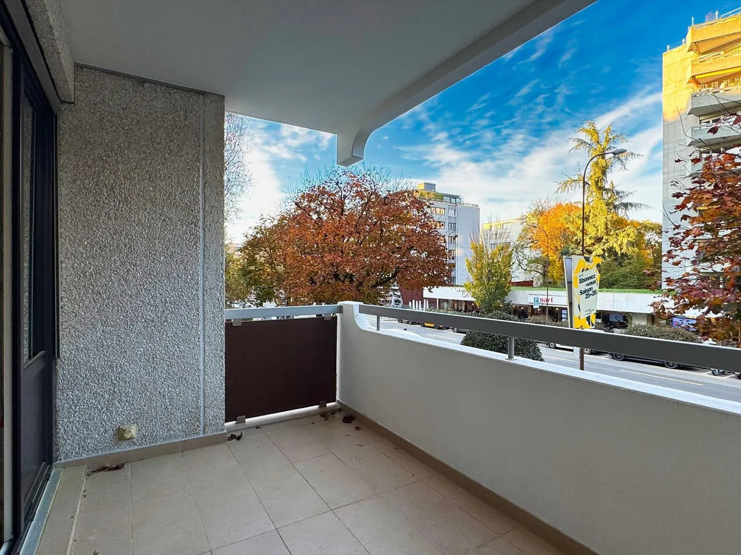 Bel appartement rénové de 7 pièces au coeur de Florissant - Foto 11 di 12