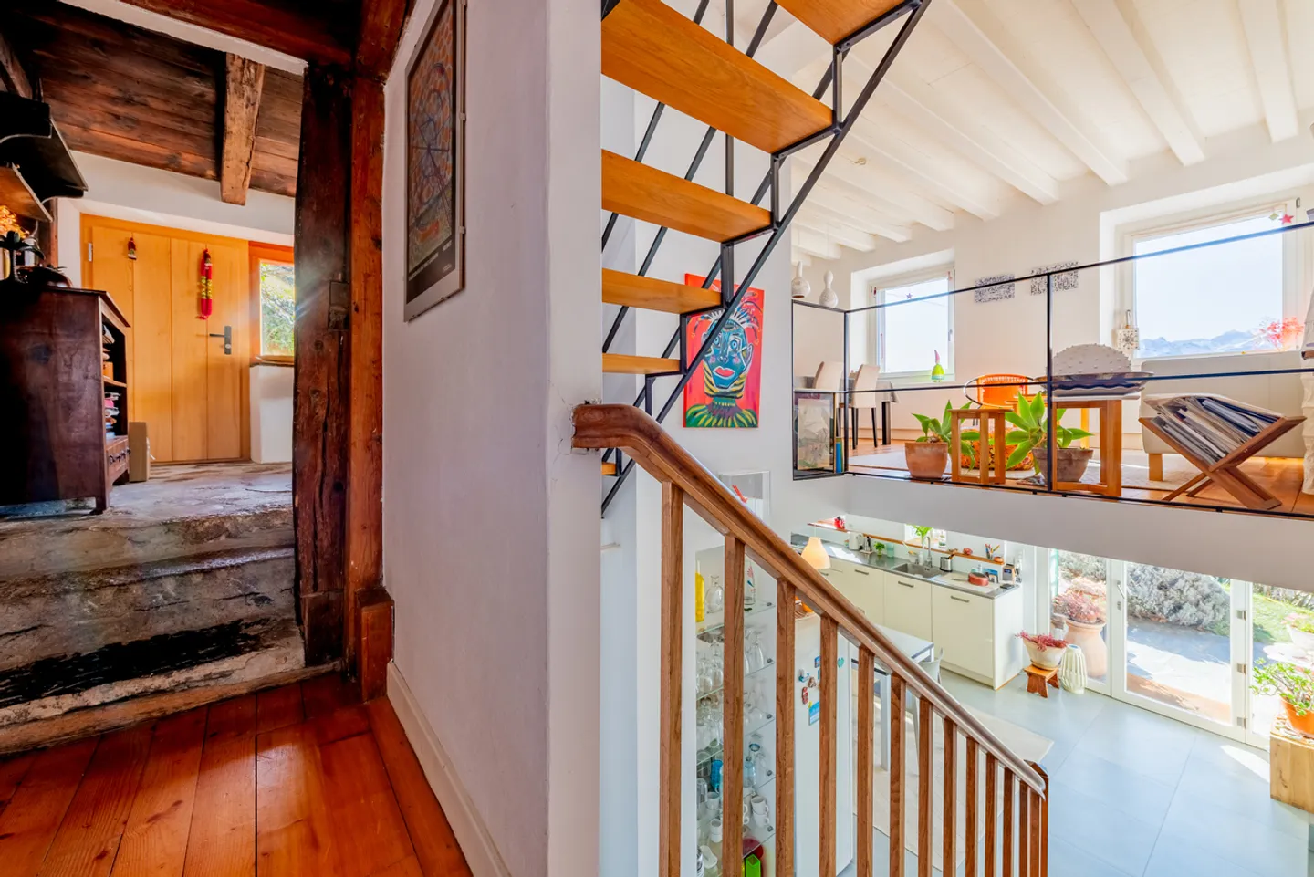 Charming Renovated Farmhouse - Photo 5 of 12