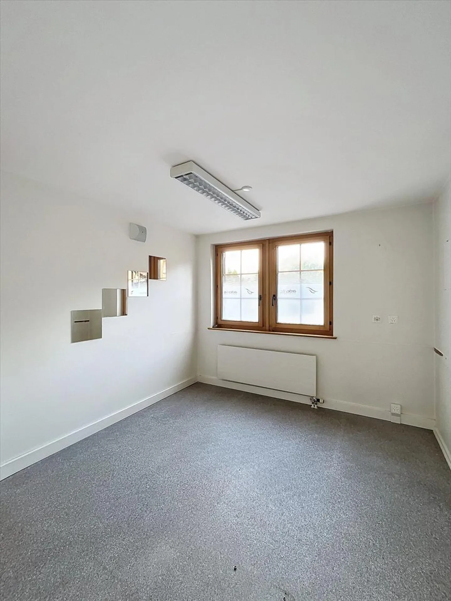 Commerce 9 pieces - Photo 10 of 11