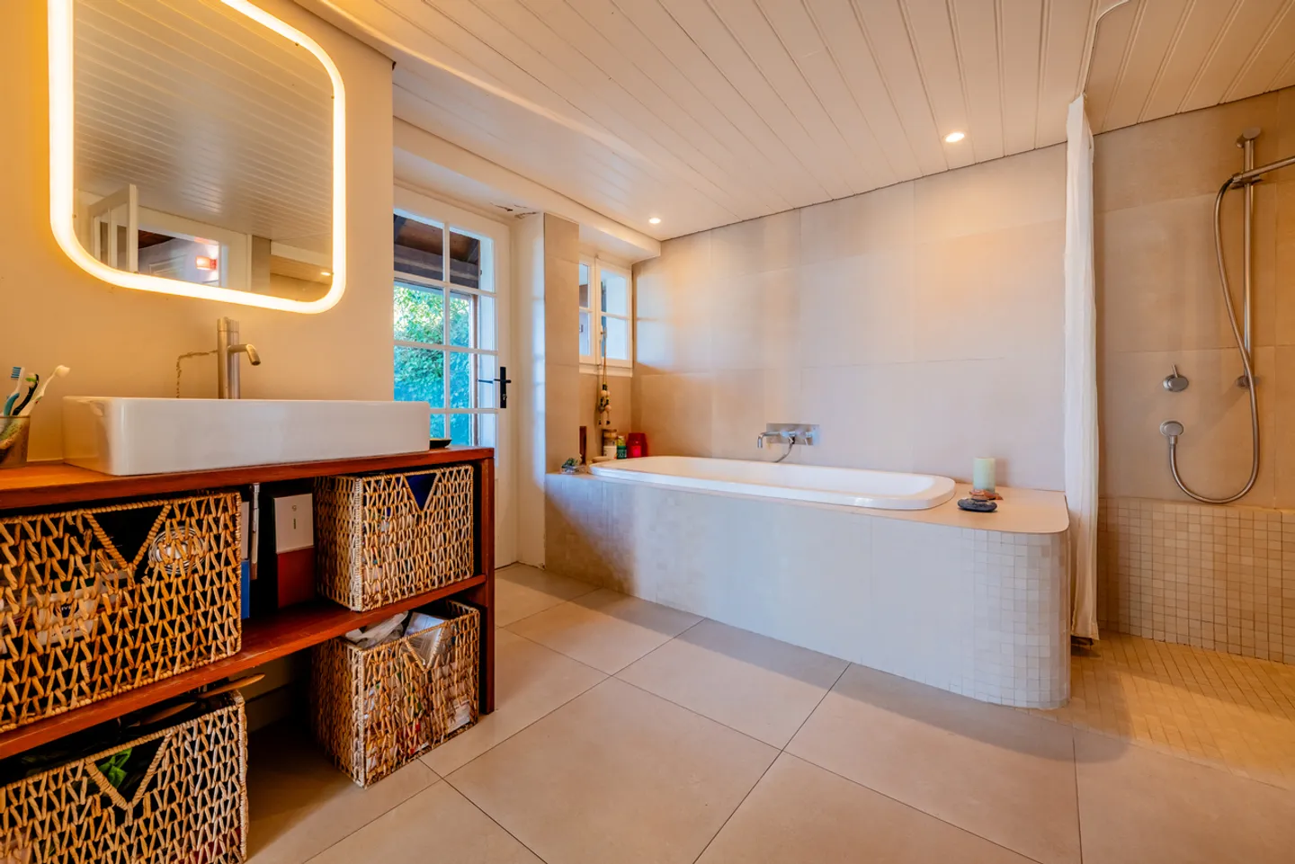 Charming Renovated Farmhouse - Photo 10 of 12