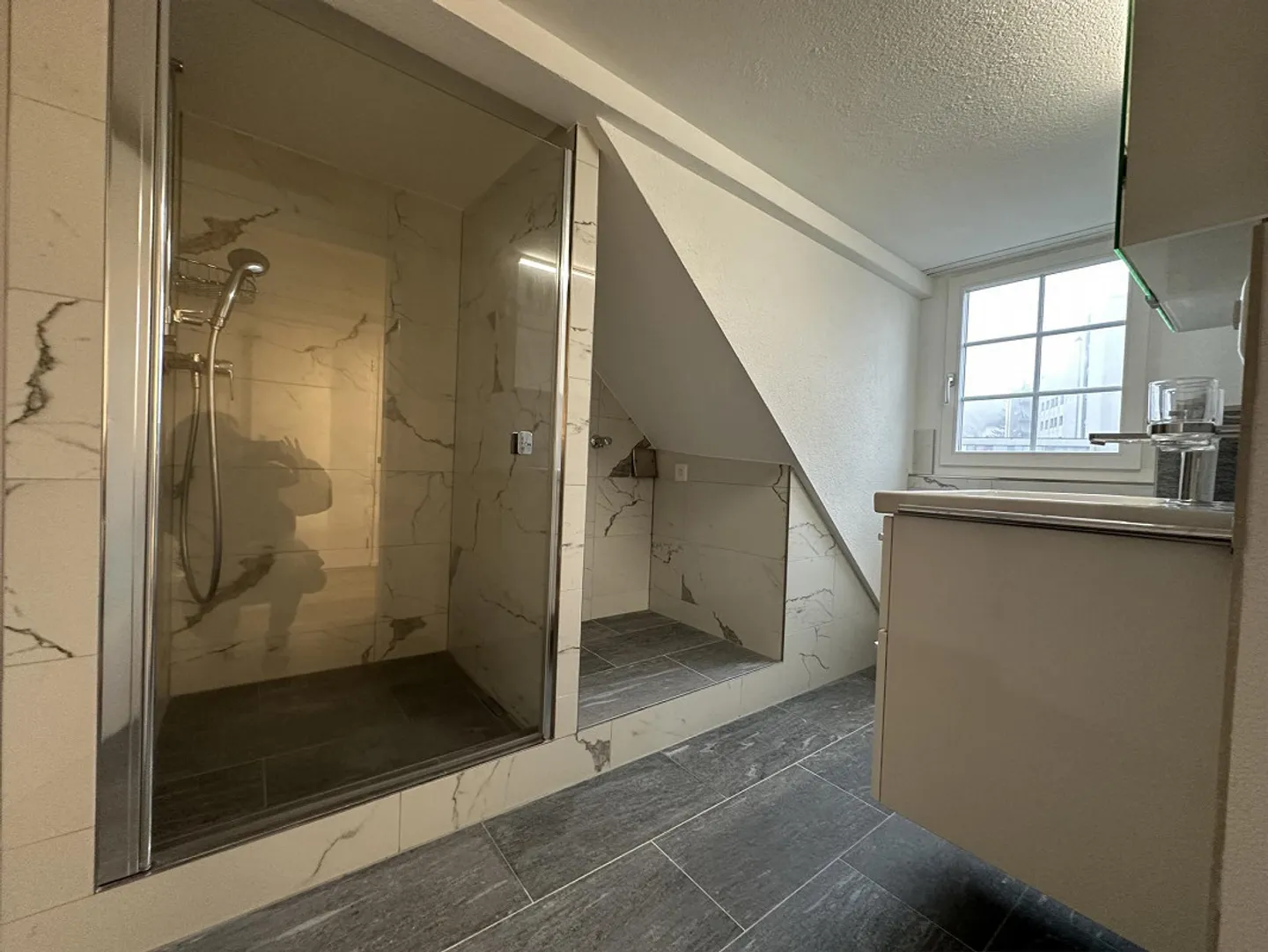 Modernes Apartment in ruhiger Lage - Foto 5 von 6