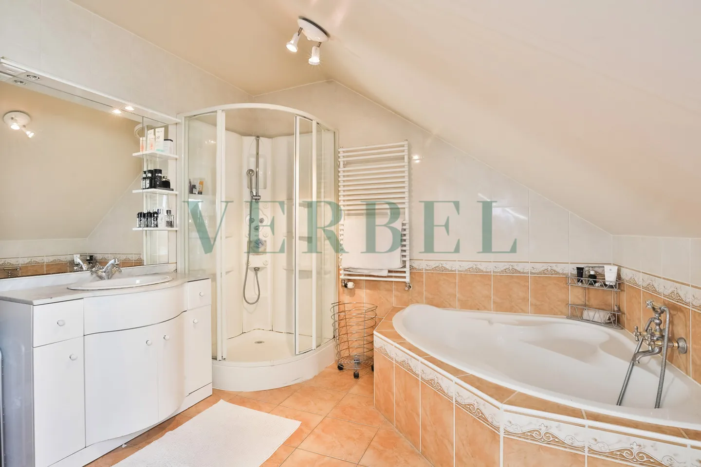 Casa singola in vendita - Foto 9 di 13