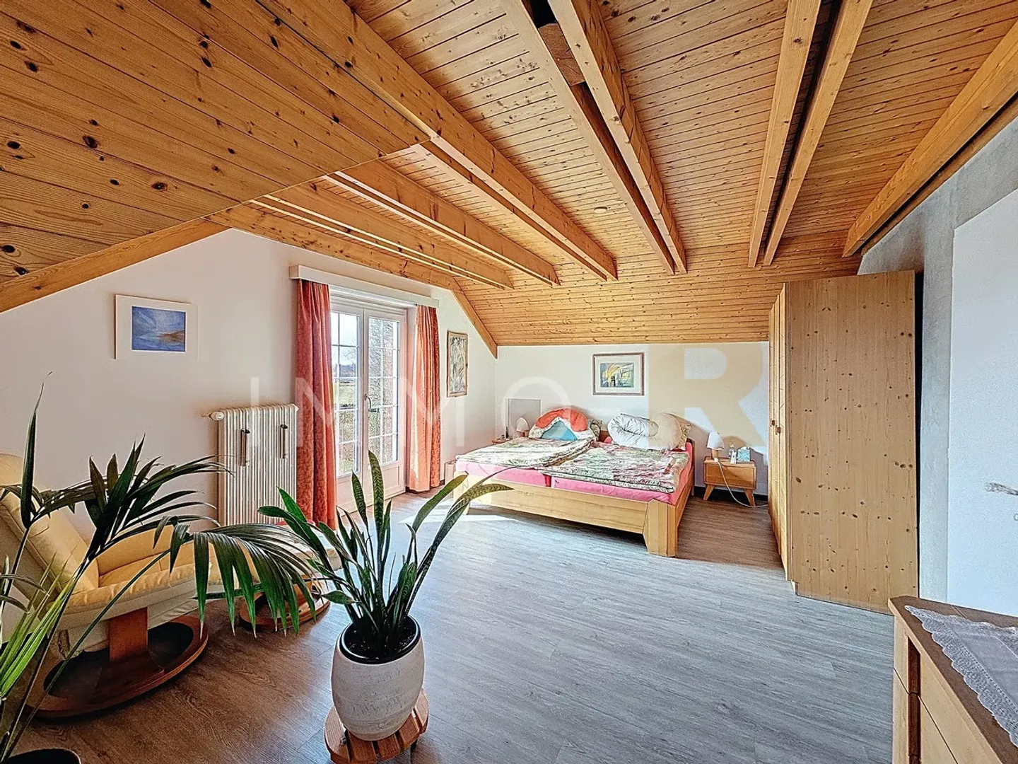 Einfamilienhaus mit Blick auf die Alpen auf einem Grundstück von 800 m² - Foto 10 von 11