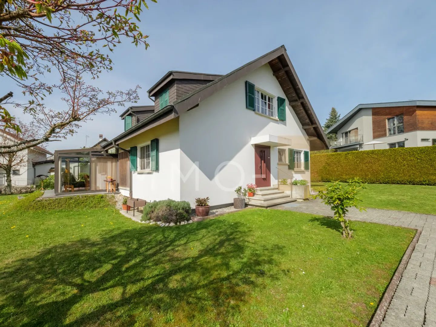 Einfamilienhaus mit Blick auf die Alpen auf einem Grundstück von 800 m² - Foto 4 von 11
