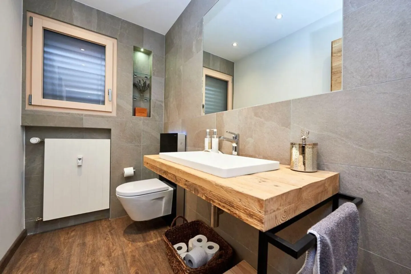 Luxury Apartment in the Heart of the City - Photo 19 of 22