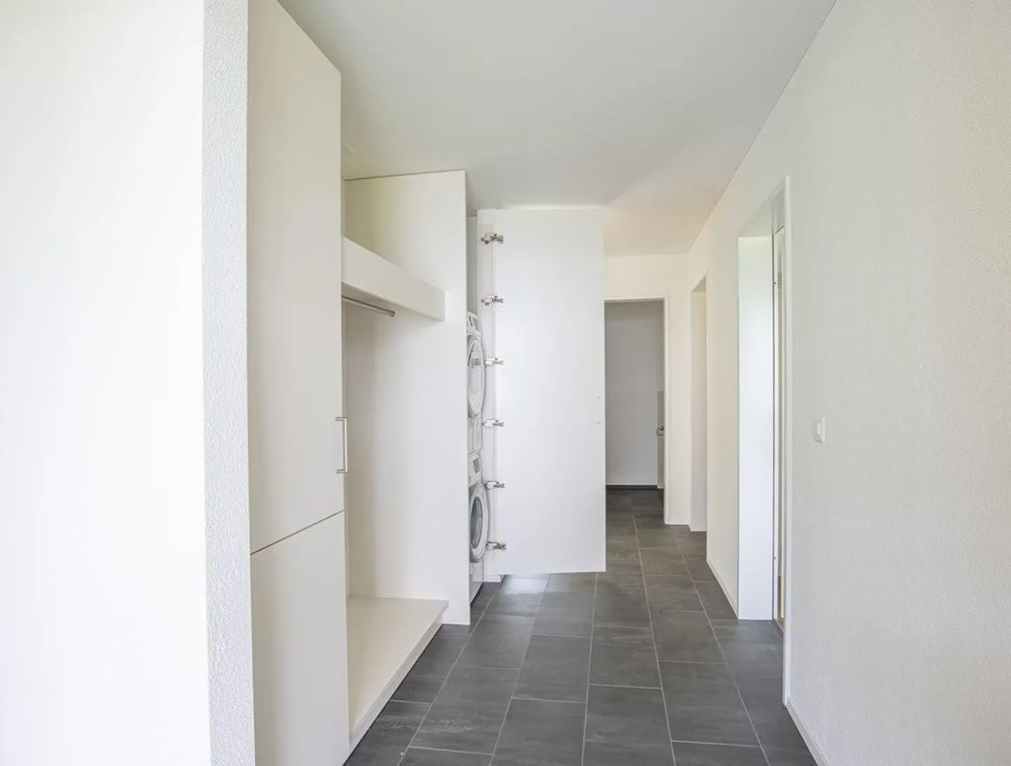 Appartamento moderno con torre di lavaggio privata - Foto 5 di 9