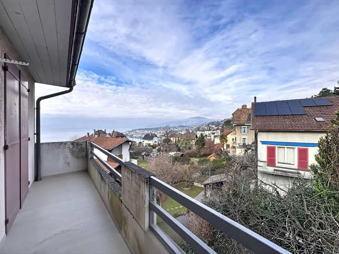 Incantevole edificio con 3 appartamenti - Foto 2 di 12