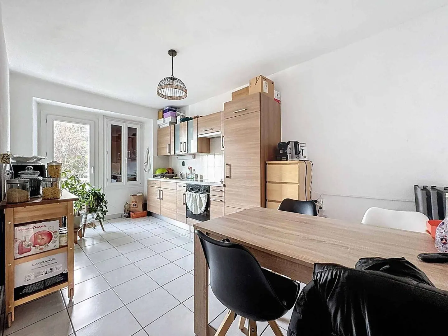 Incantevole edificio con 3 appartamenti - Foto 3 di 12