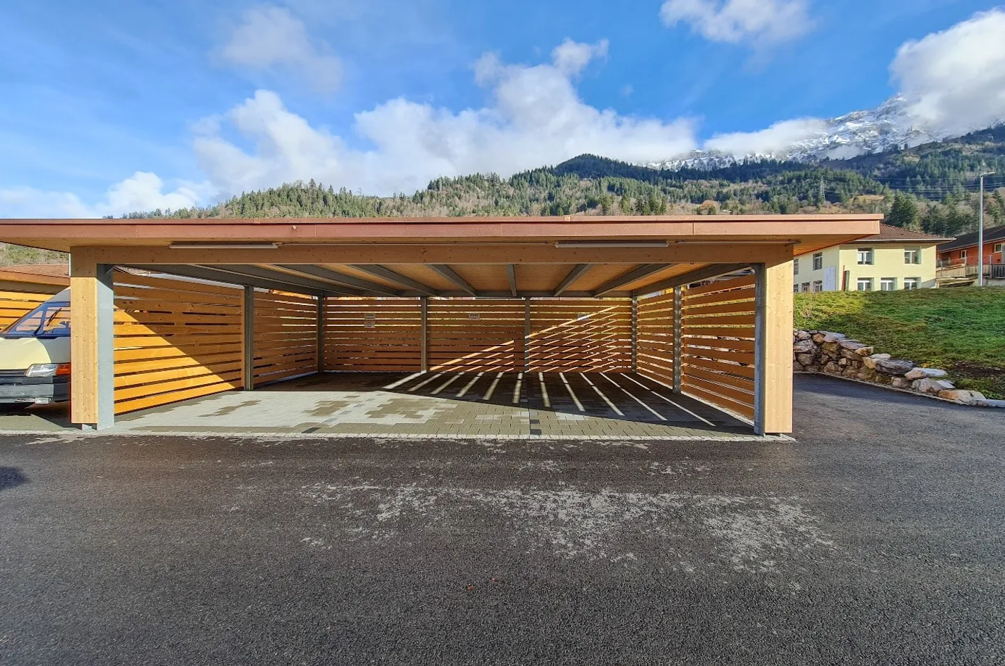 Appartement moderne de 2,5 pièces avec balcon et belle vue à Kandergrund - Photo 19 sur 21