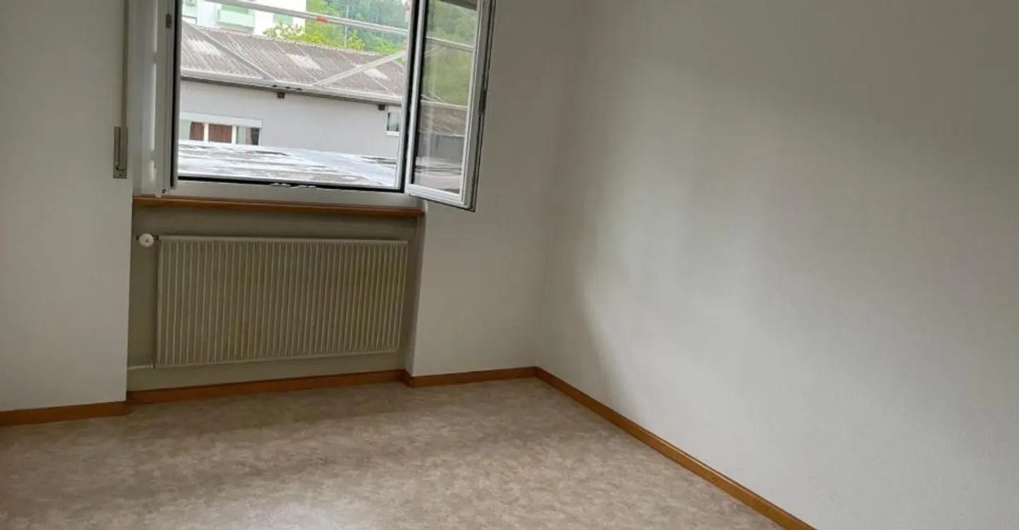 Appartement de 3.5 piÃ¨ces au rez-de-chaussÃ©e - Foto 10 von 12